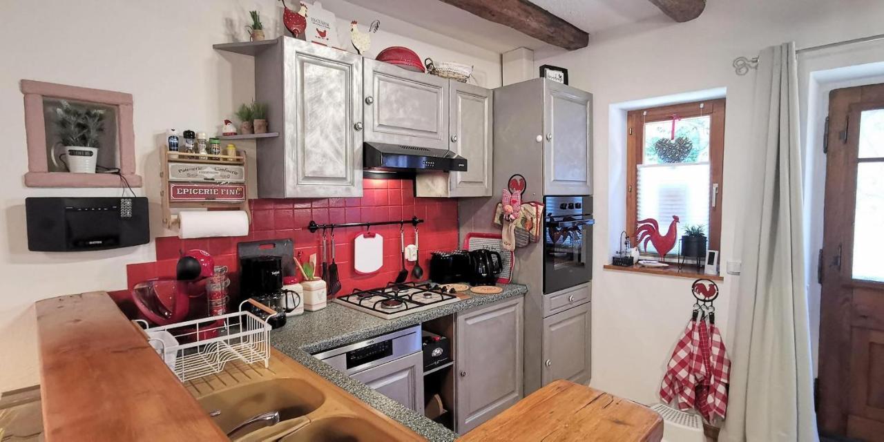 Gite Le Coq Rouge Эгишем Экстерьер фото